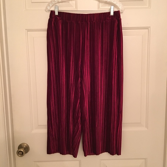 BCBG - Picture 3 of 6